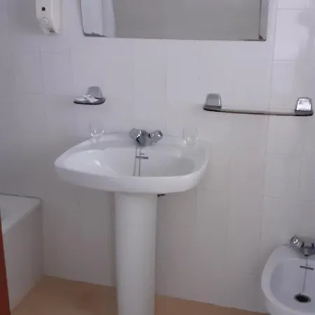 Entrimena 2 * Entrimo